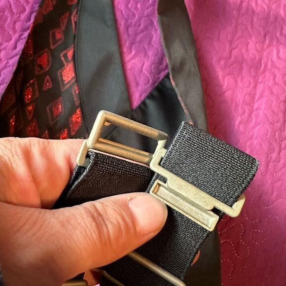 Tux vest , red shimmertriangles size medium faux pockets – adjustable - Picture 4 of 4